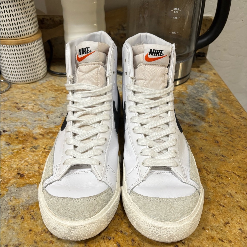 Nike Blazer Mid size 8.5 - Picture 2 of 9